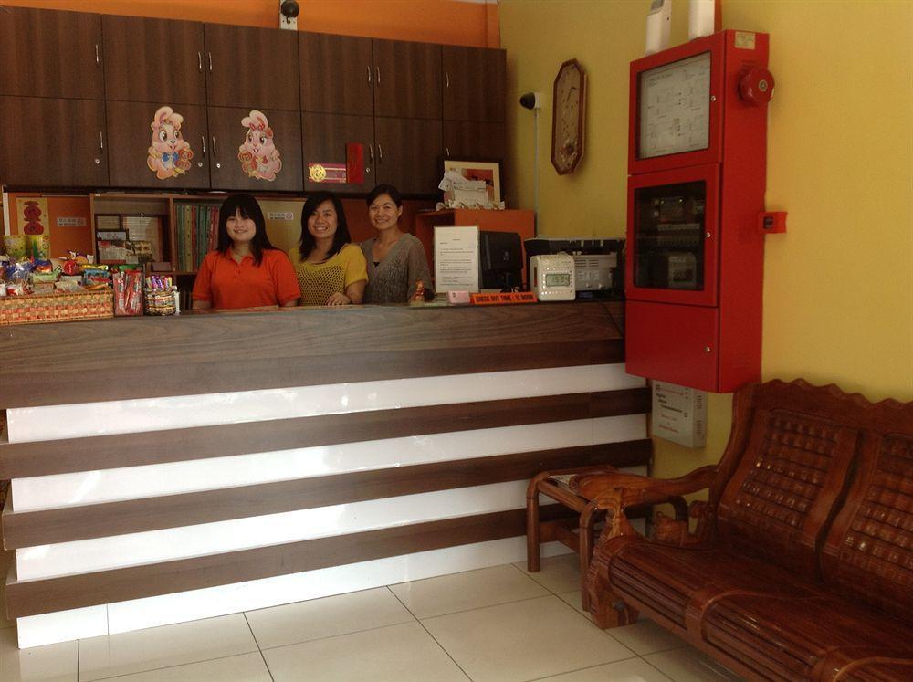 Hotel Traveller Kota Kinabalu Ngoại thất bức ảnh