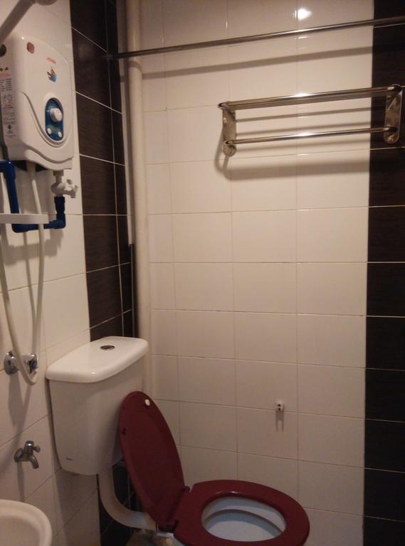 Hotel Traveller Kota Kinabalu Ngoại thất bức ảnh