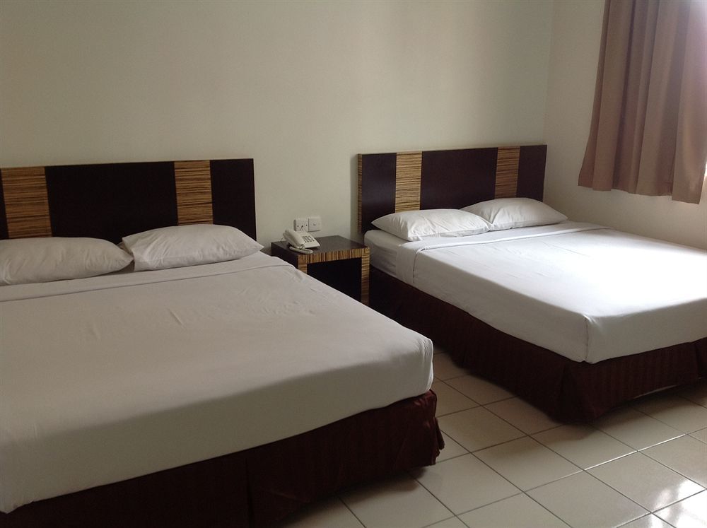 Hotel Traveller Kota Kinabalu Ngoại thất bức ảnh